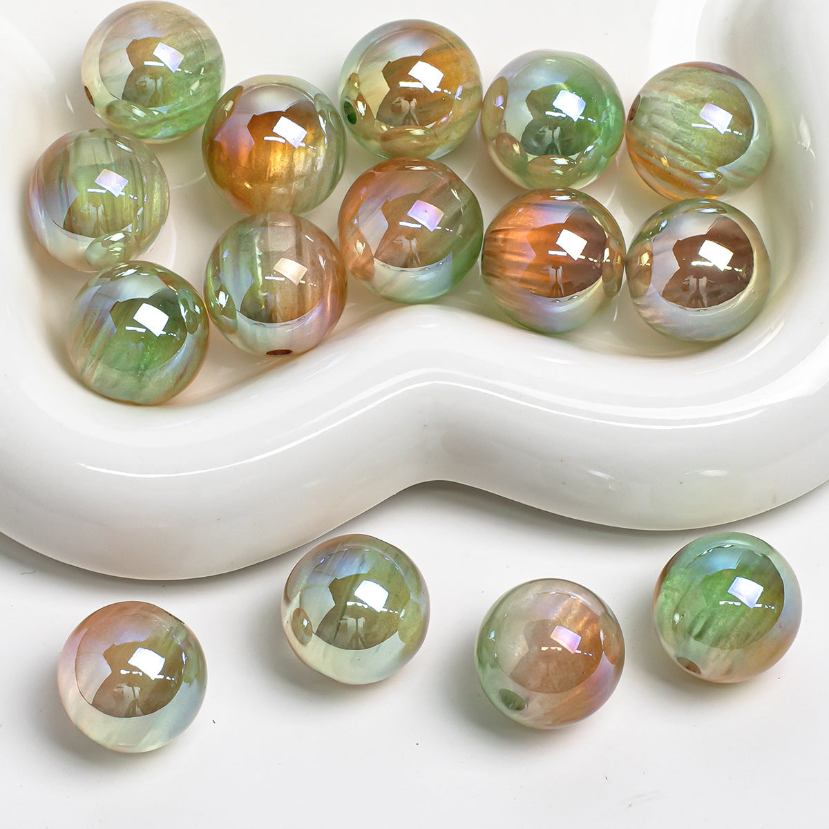 16mm two-color cloud-shaped beads with cold moon electroplating resin loose beads for DIY mobile phone chain, bracelet accessory
